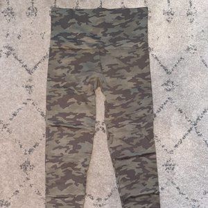 Spanx Camo High Waisted Leggings - Size Large